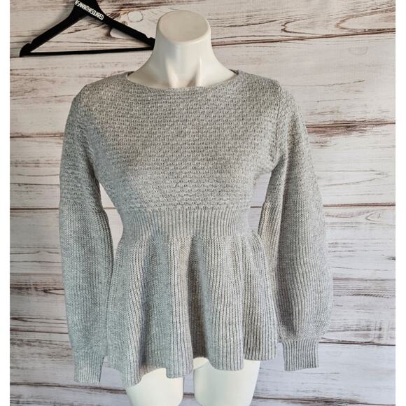 Shein Gray Ballet Core Bubble Sleeve Sweater sz Small - Picture 1 of 7